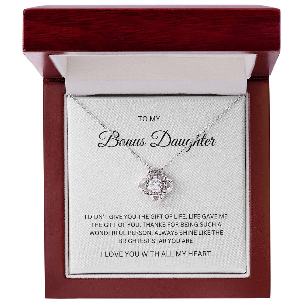 Bonus Daughter| Love Knot Necklacre